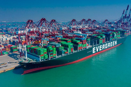 海運(yùn)價(jià)格瘋漲，商家艙位難求