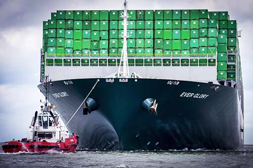 長(zhǎng)榮鹽田快船