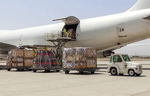 1681700313549412.png 美國FBA空運(yùn)發(fā)貨流程如下: