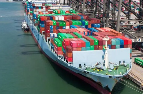 廈門fba海運到美國的航線有兩種，一種是普船，一種是美森快船